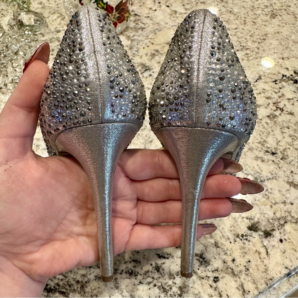 Red Delicious Silver Rhinestone Pointed Toe Heels - Picture 4 of 6